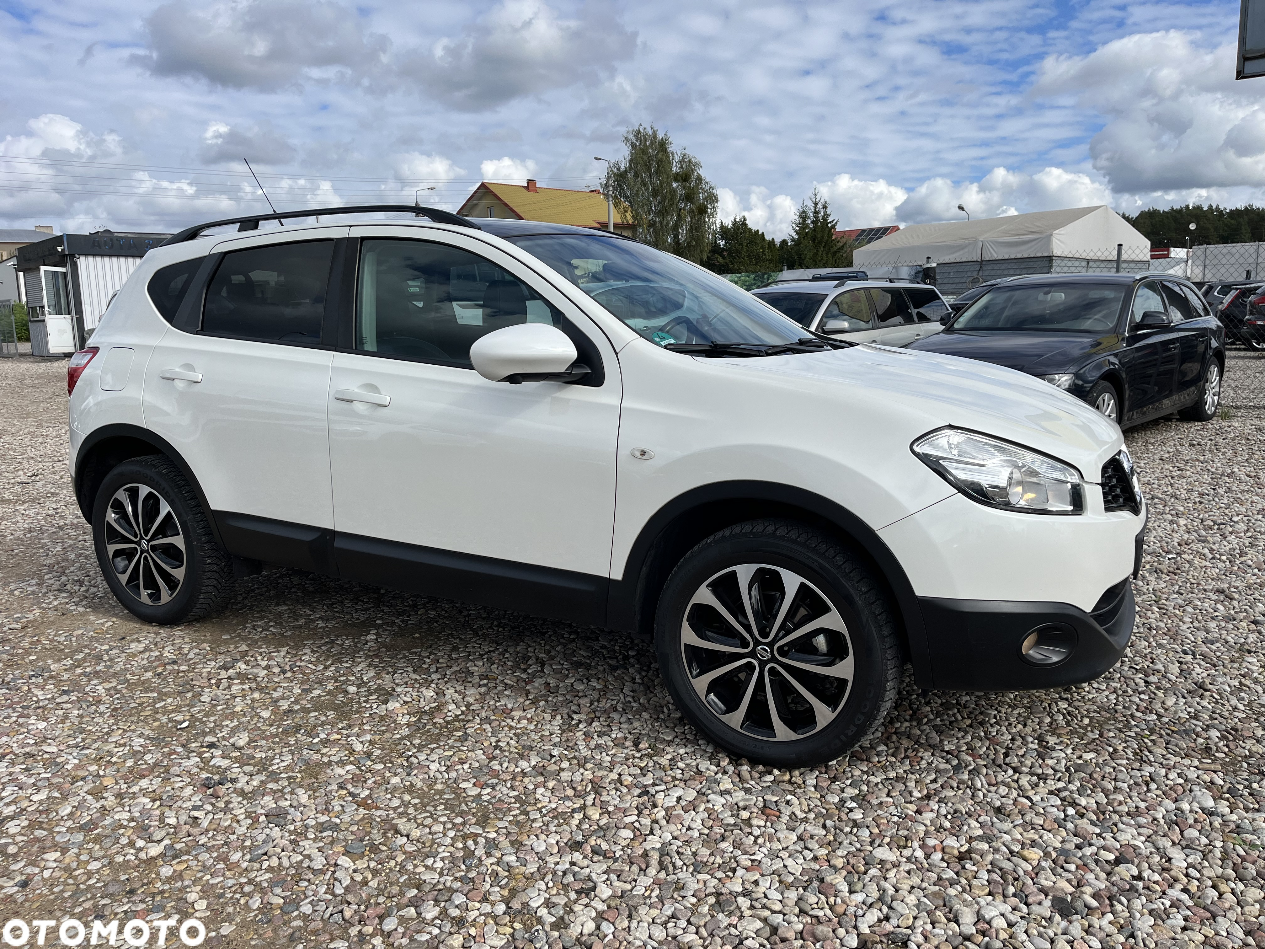 Nissan Qashqai - 4