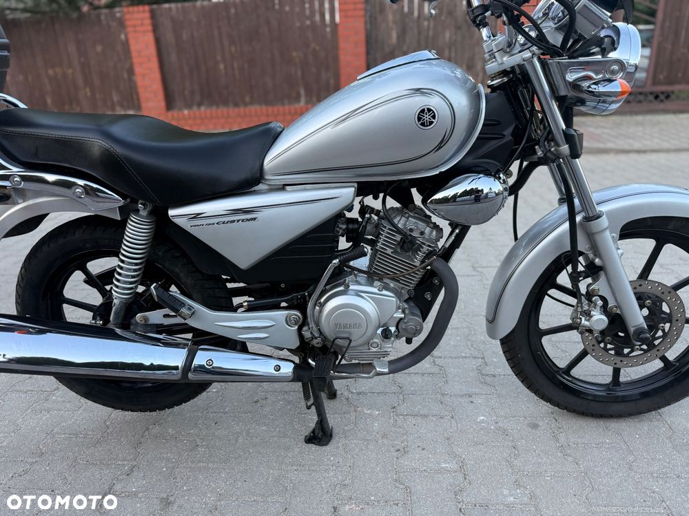 Yamaha YBR - 6