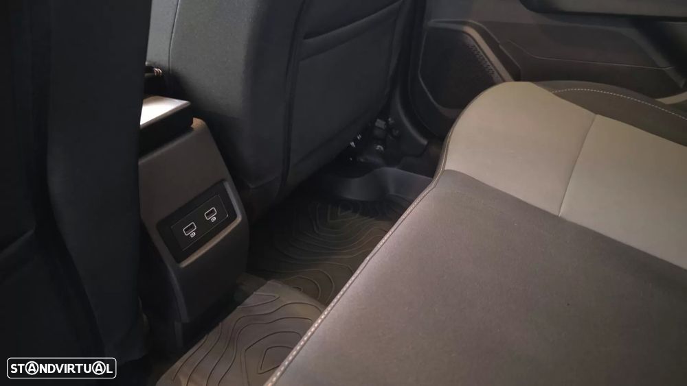 Dacia Duster 1.3 TCe Extreme EDC - 48