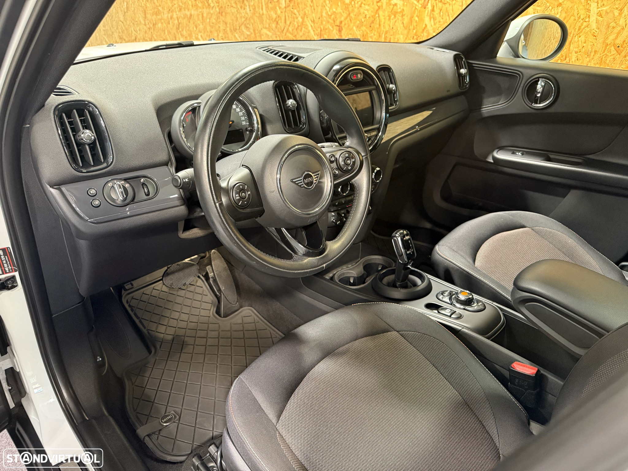 MINI Countryman One D Auto - 17
