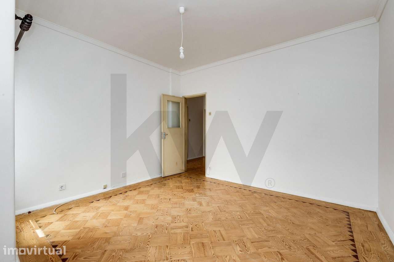 Apartamento T2 com varanda no Restelo - Grande imagem: 3/27