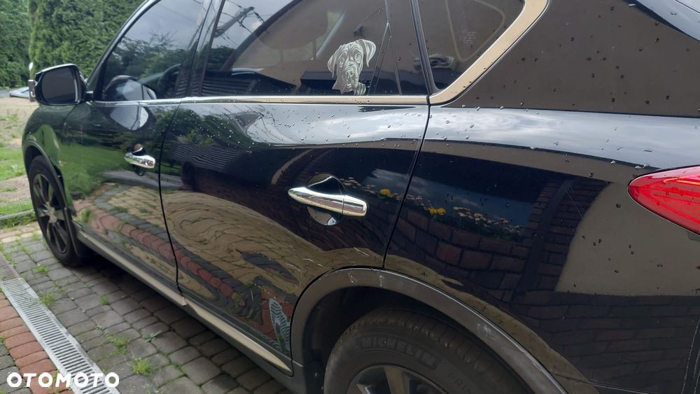 Infiniti Q50 - 2