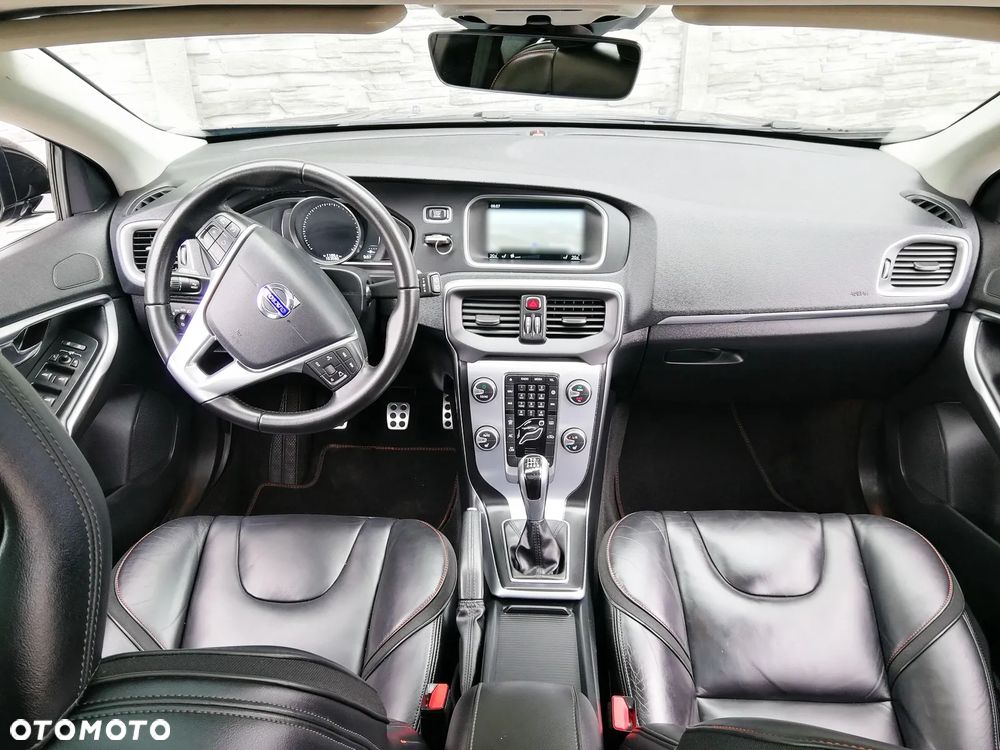 Volvo V40 D4 Ocean Race - 2