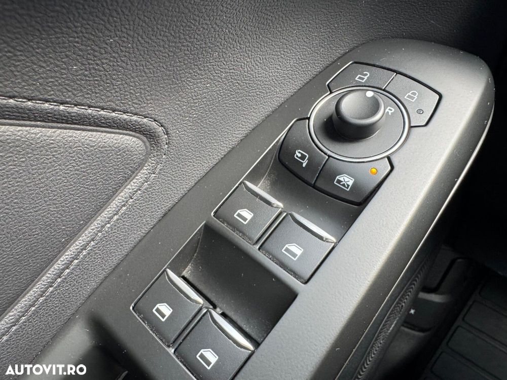 Ford Focus - 20