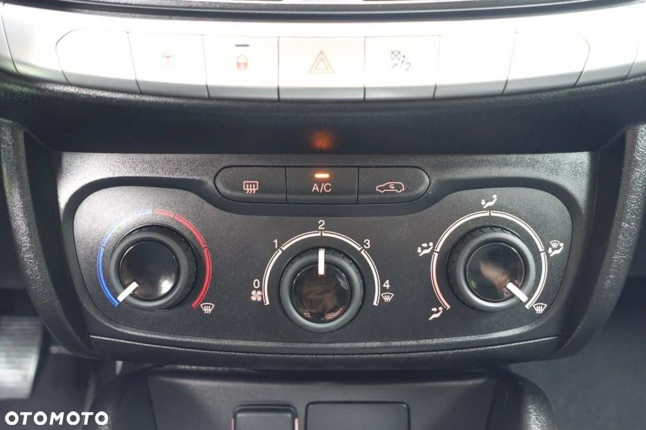 Fiat Tipo - 18