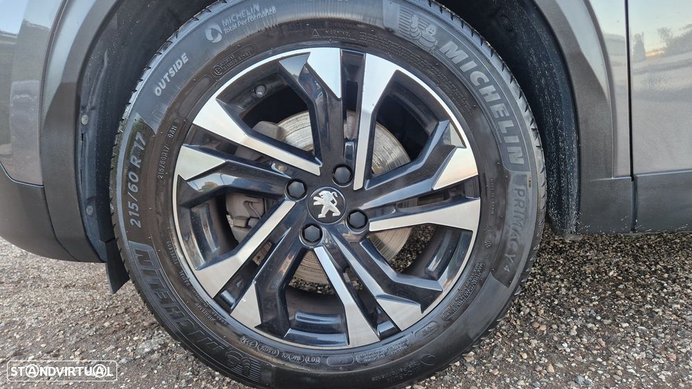 Peugeot 2008 1.5 BlueHDi Allure Pack EAT8 - 34