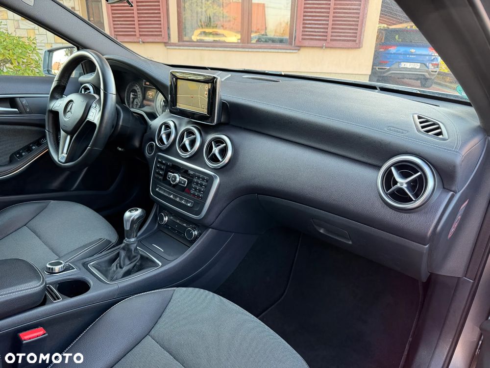 Mercedes-Benz Klasa A 180 2Style - 15