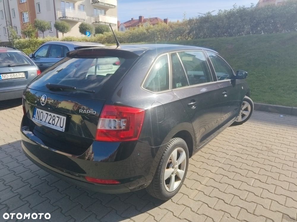 Skoda Rapid 2015 photo 3