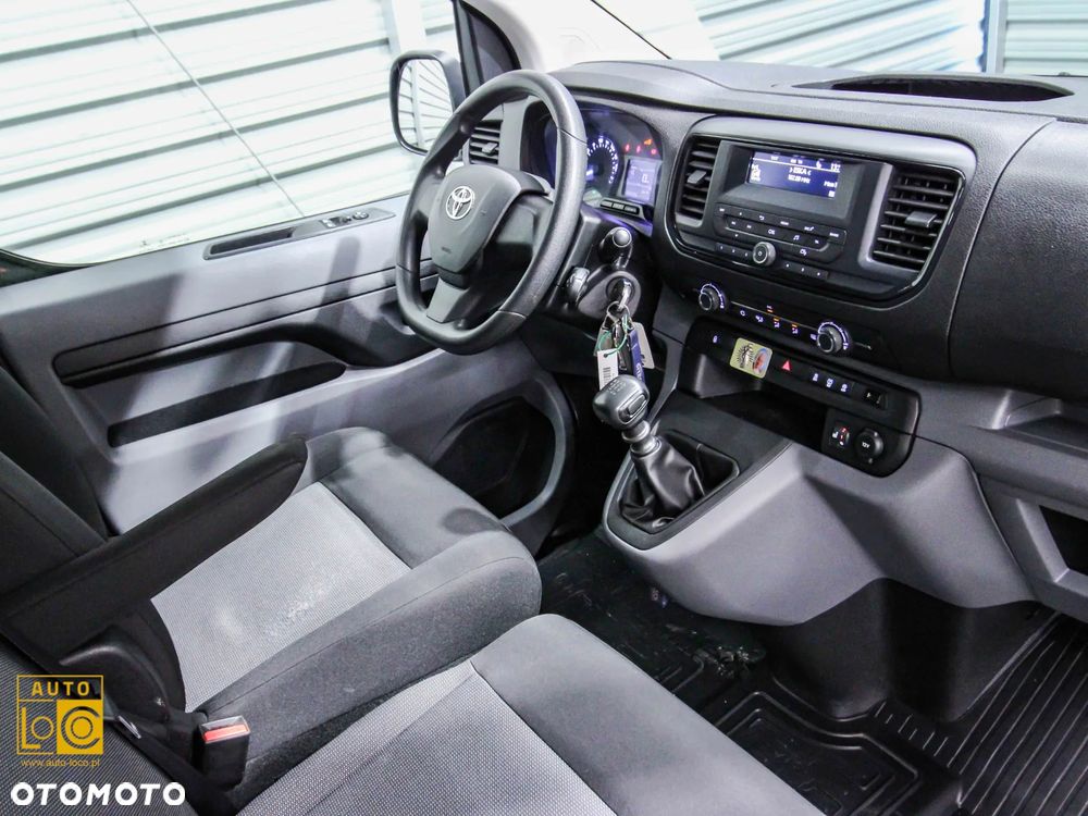 Toyota ProAce Kombi D-4D Long 2,8t - 18