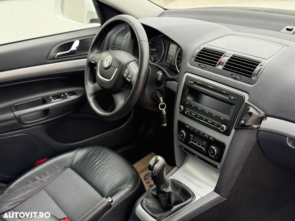 Skoda Octavia 2.0 TDI DPF Ambition - 5