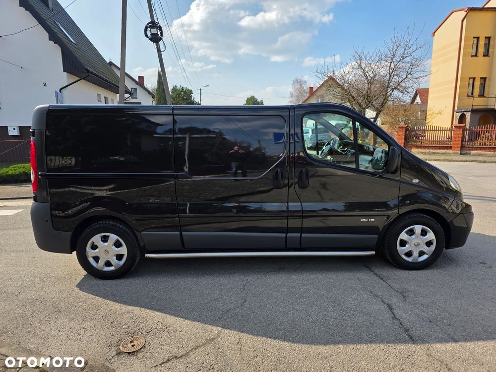 Renault Trafic - 12