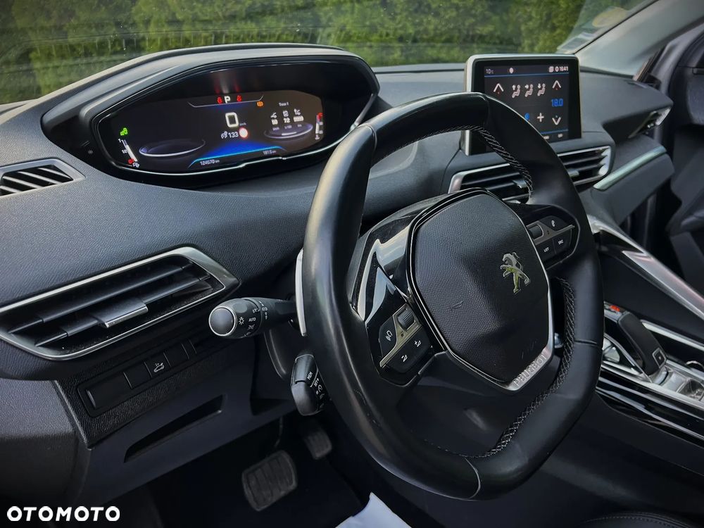 Peugeot 5008 BlueHDI 130 EAT8 Allure Business-Paket - 33