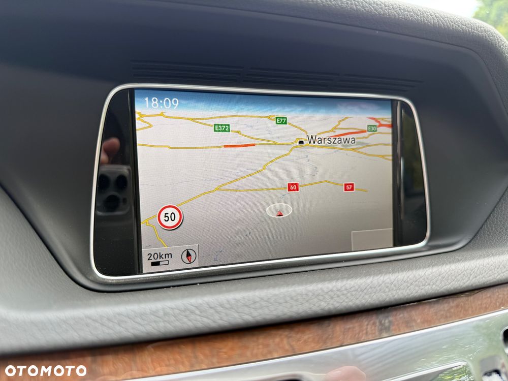 Mercedes-Benz Klasa E 300 BlueTEC HYBRID Elegance - 31
