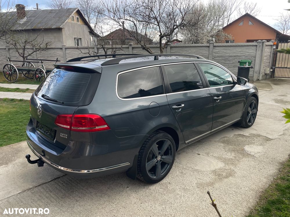 Volkswagen Passat - 4