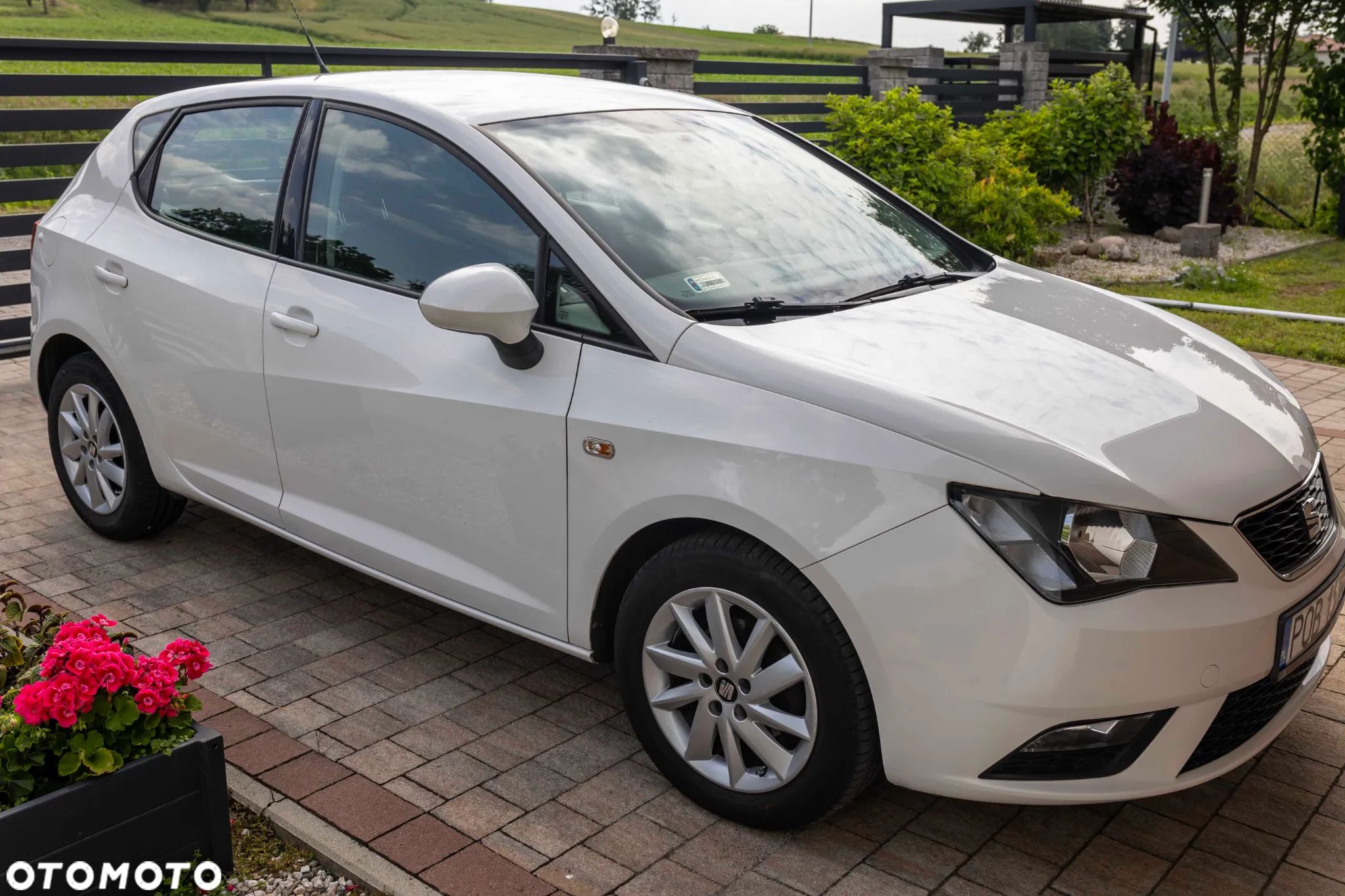 Seat Ibiza 1.2 TSI Style - 1