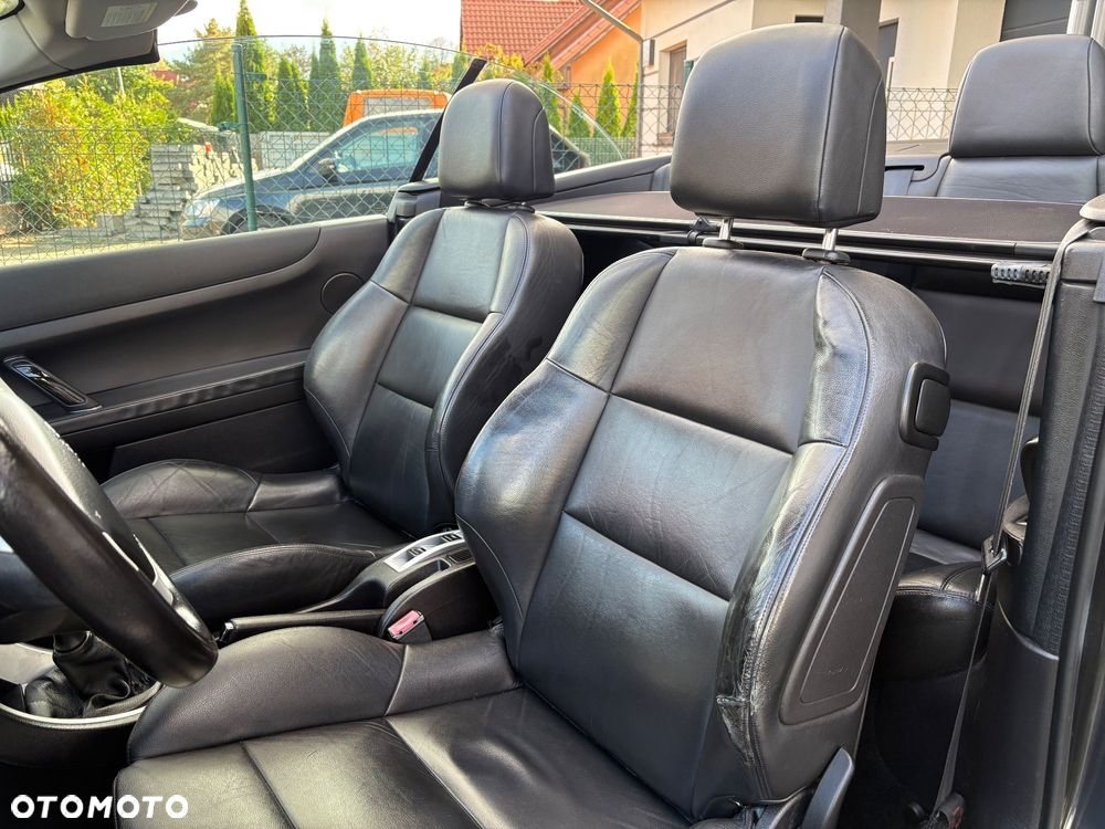 Peugeot 307 CC 2.0 - 31