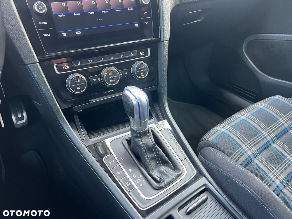 Volkswagen Golf 1.4 GTE Plug-In-Hybrid DSG - 14