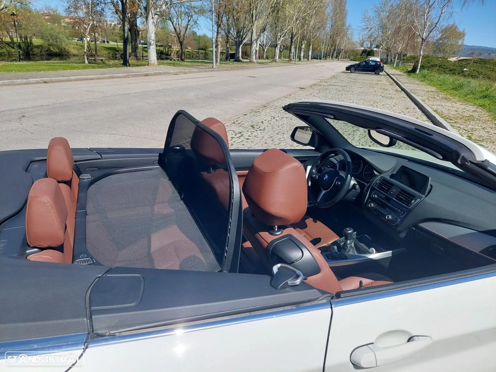 BMW 218 i Cabrio Line Luxury - 9