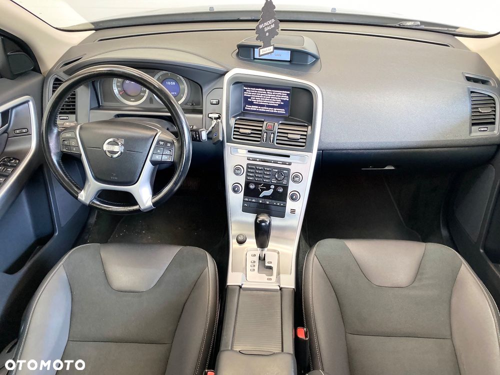 Volvo XC 60 D3 Summum - 11