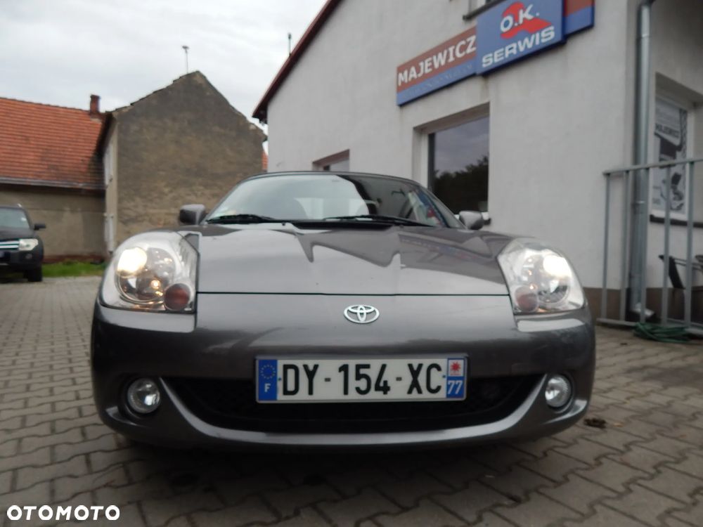 Toyota Mr2 2006 photo 2