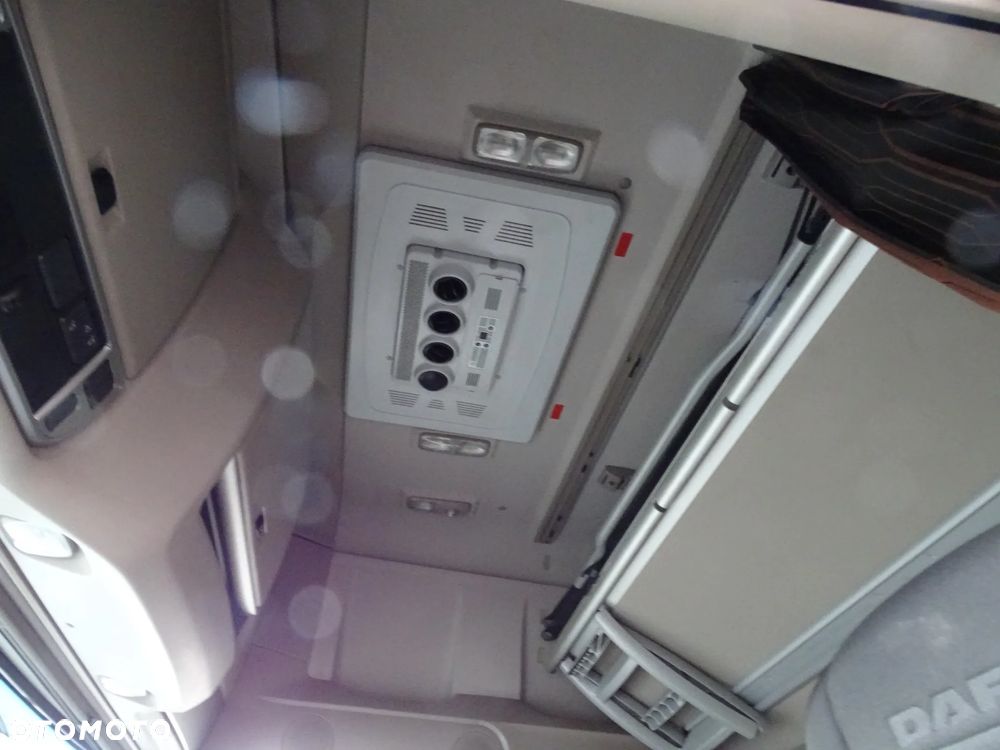 DAF XF 530 Super Space Cab - 10