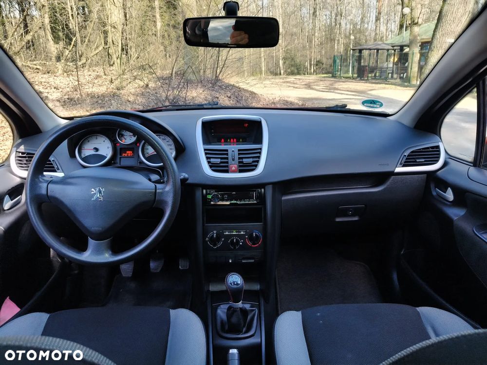 Peugeot 207 1.6 HDi - 5