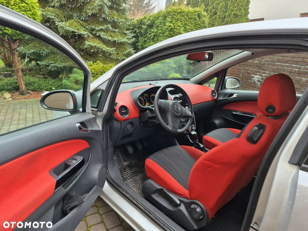 Opel Corsa 1.2 16V Enjoy - 6