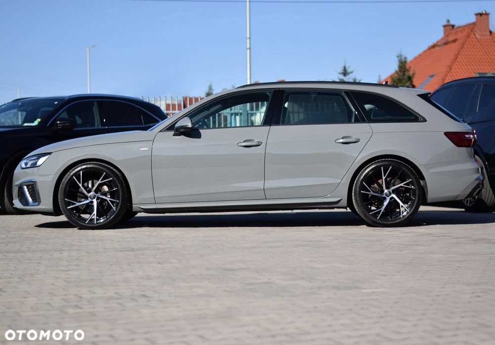 Audi A4 - 5