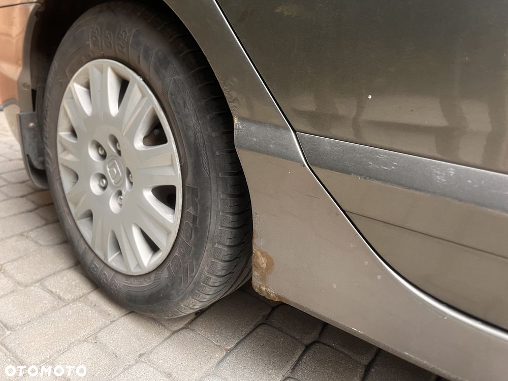 Honda Civic 1.8 Comfort - 11