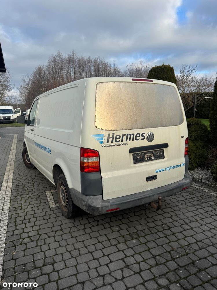 Volkswagen Transporter - 32