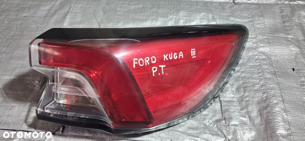 FORD KUGA MK3 LAMPA TYŁ PRAWA