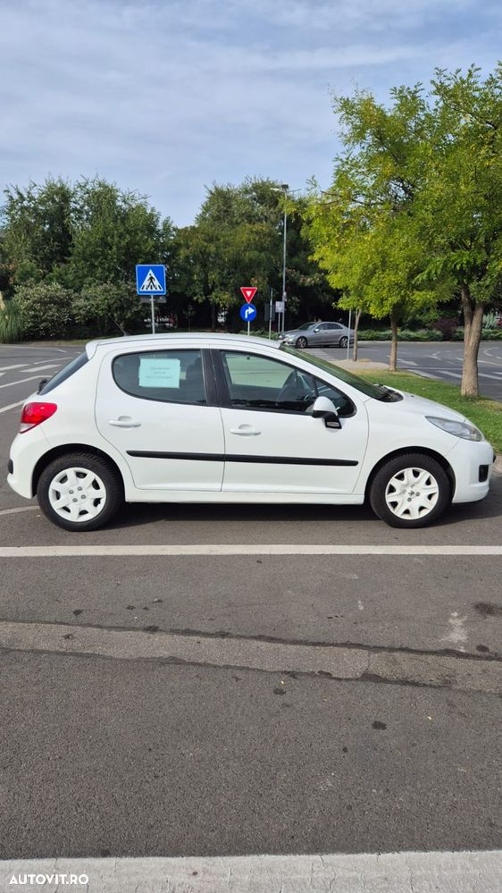 Peugeot 207 - 5