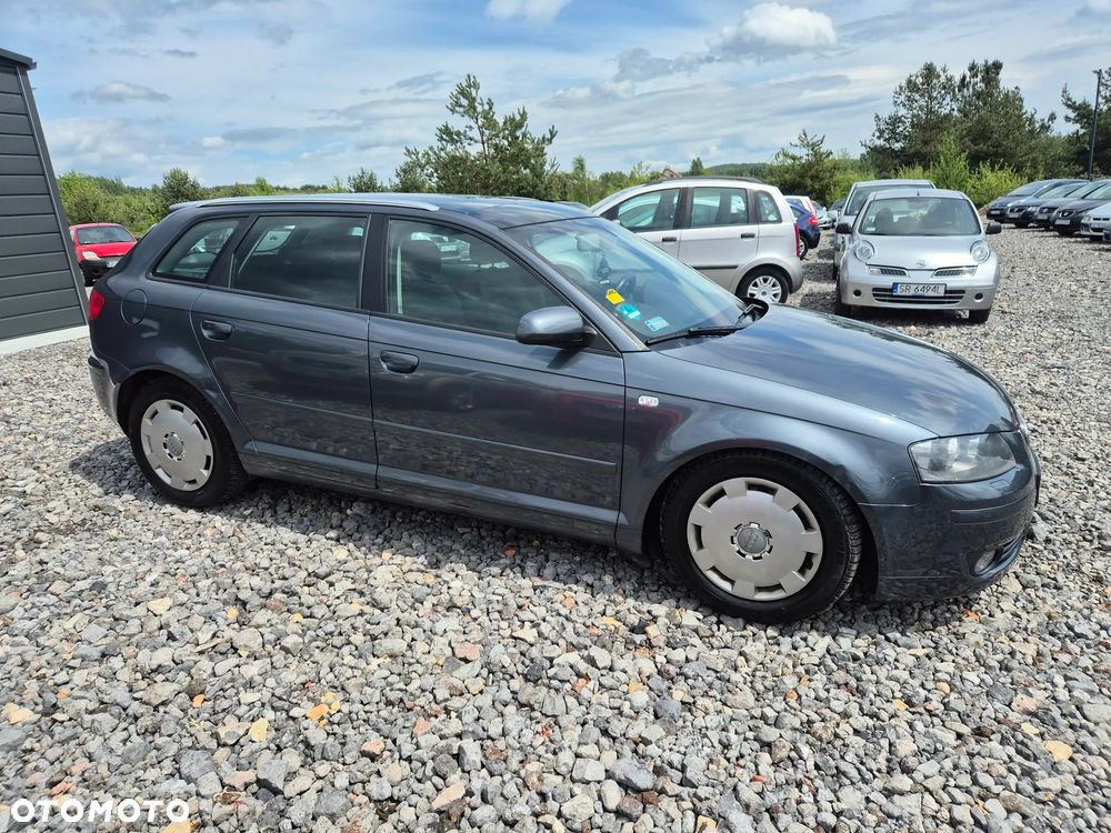 Audi A3 Sportback 2.0 TDI DPF S line Sportpaket (plus) - 9