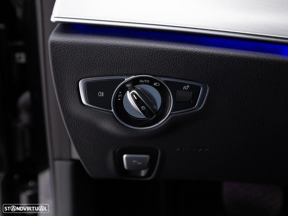 Mercedes-Benz E 300 de 4Matic 9G-TRONIC Avantgarde - 18