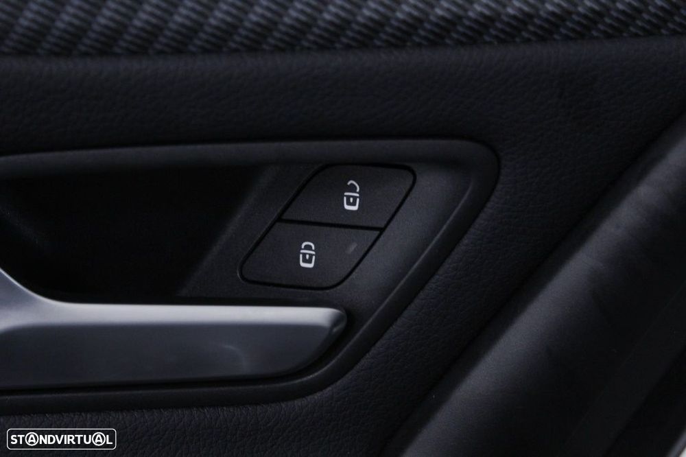 Mercedes-Benz A 180 d Progressive Aut. - 22