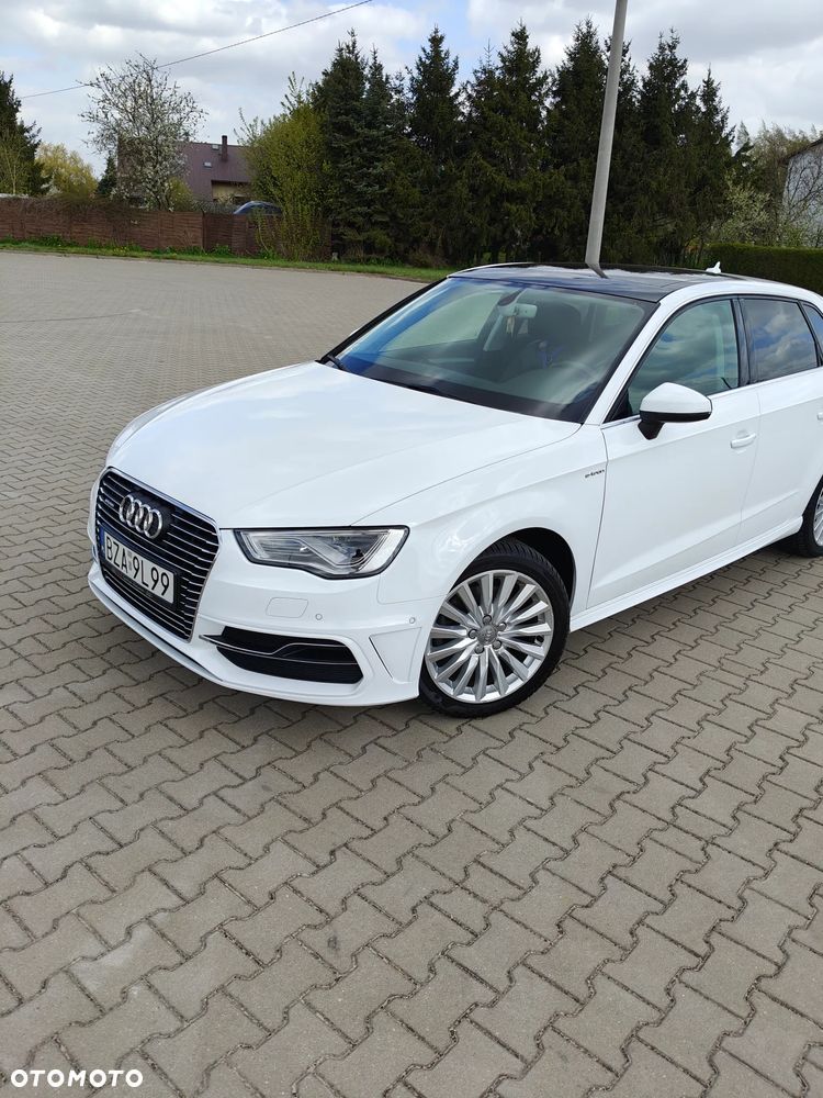 Audi A3 Sportback - 2