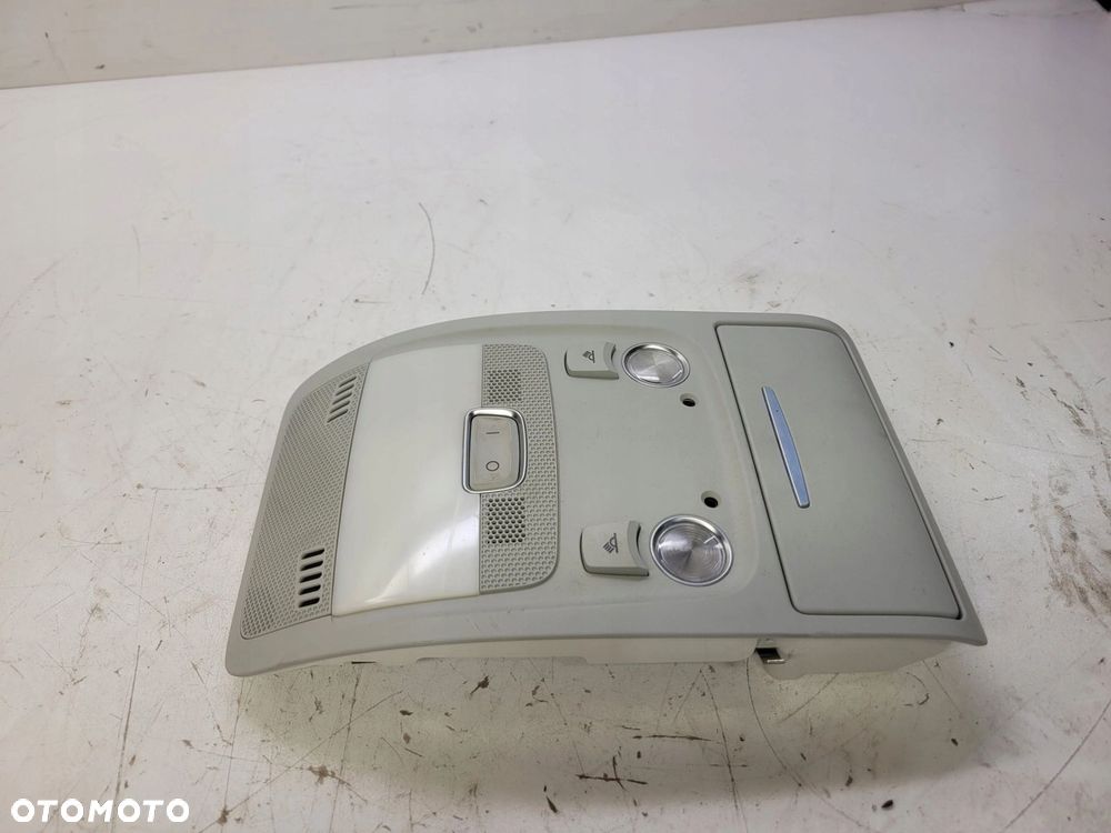 LAMPKA OŚWIETLENIE KABINY AUDI A4 A5 8T0947135BF ET1 - 6