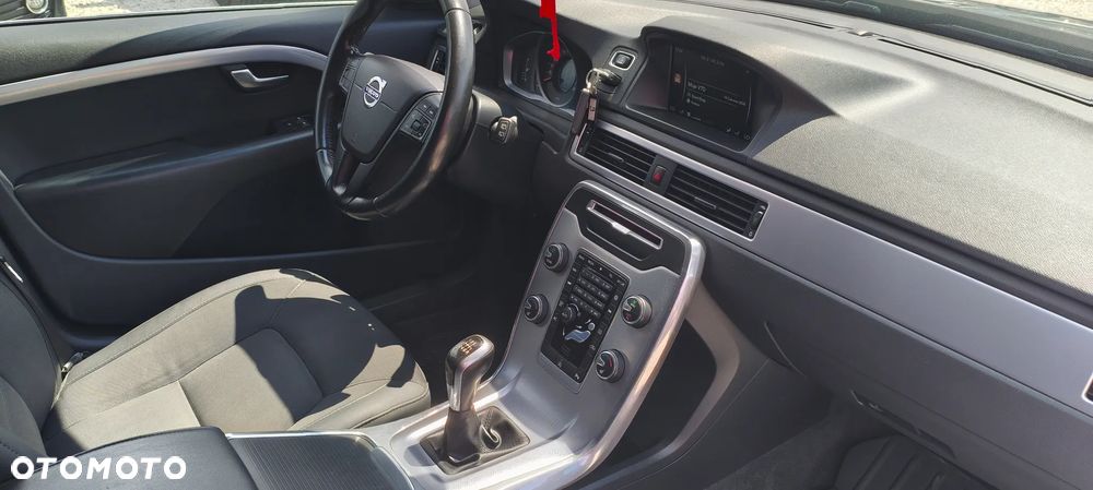 Volvo V70 D4 Momentum - 32