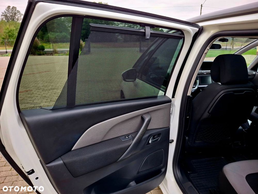 Citroën C4 Grand Picasso 1.6 BlueHDi MoreLife S&S - 21
