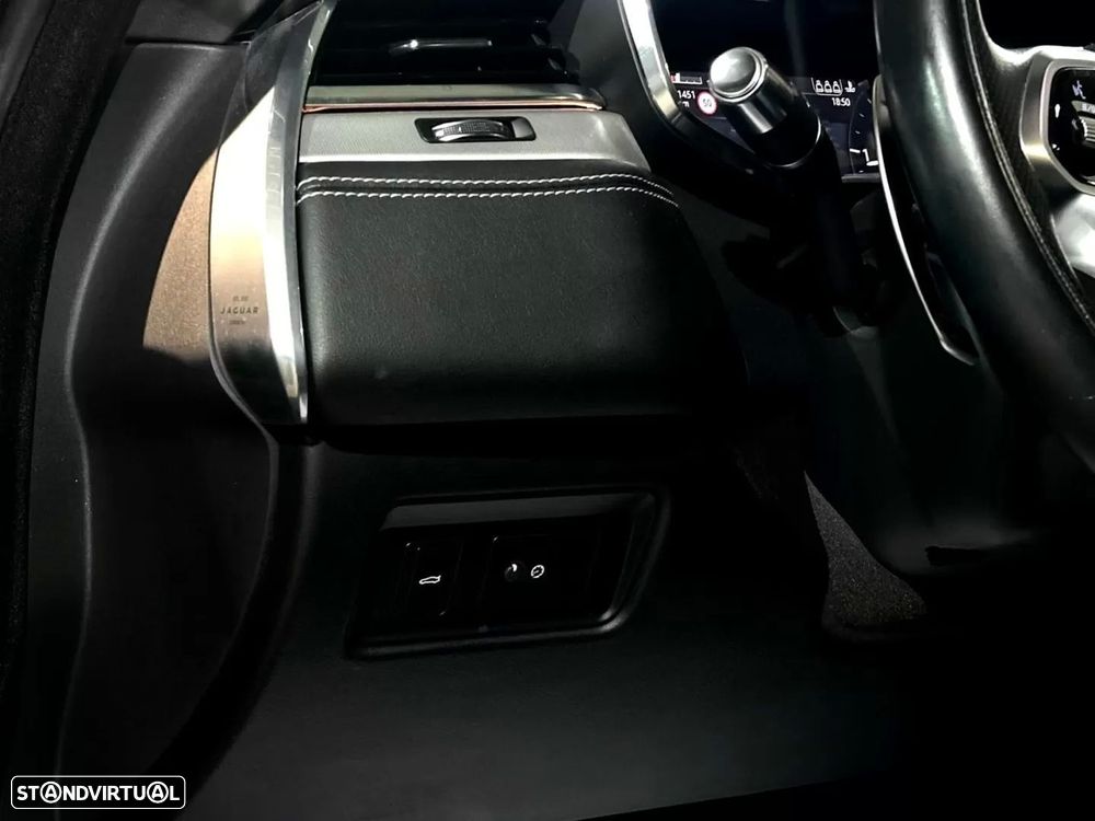 Jaguar XF Sportbrake 2.0 D200 R-Dynamic SE Aut. - 21