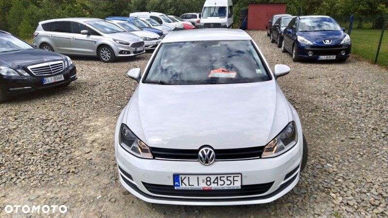 Volkswagen Golf - 10