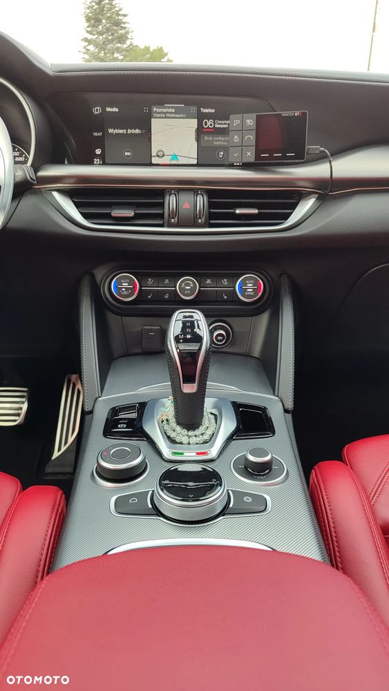 Alfa Romeo Stelvio 2.0 Turbo Veloce Q4 - 25