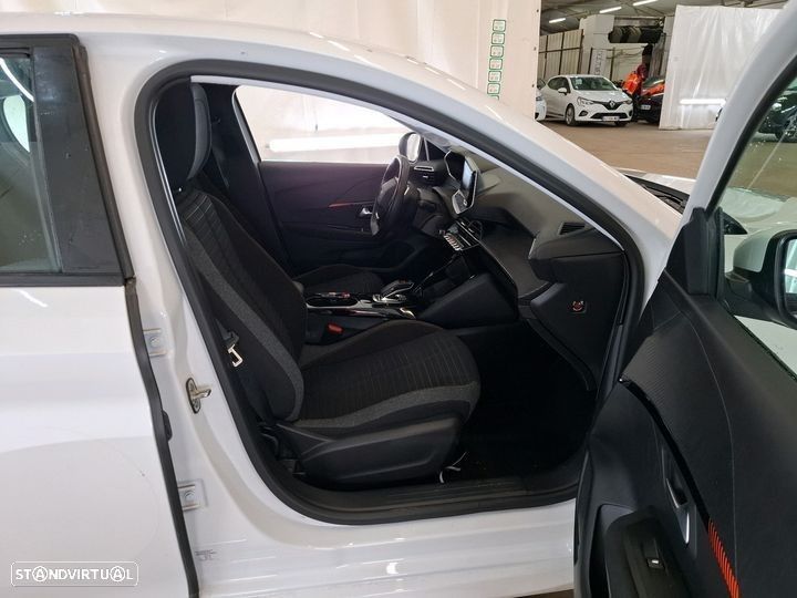 Peugeot e-208 50 kWh Active Pack - 3