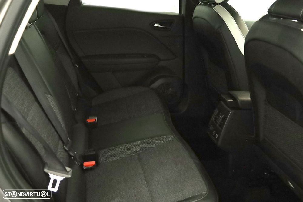 Renault Captur 1.0 TCe Techno Bi-Fuel - 23