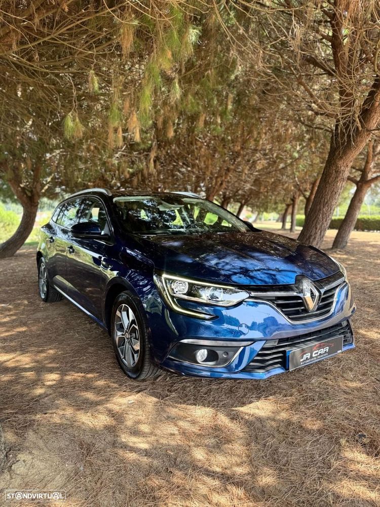 Renault Mégane 1.5 Blue dCi Bose Edition - 6