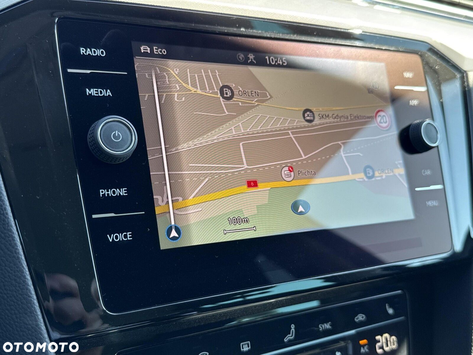 Volkswagen Passat 2.0 TDI Business DSG - 31