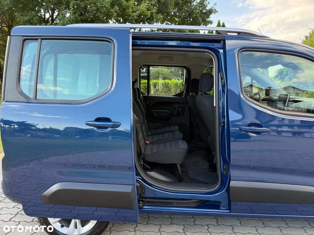 Opel Combo 1.2 Turbo Start/Stop Innovation - 22