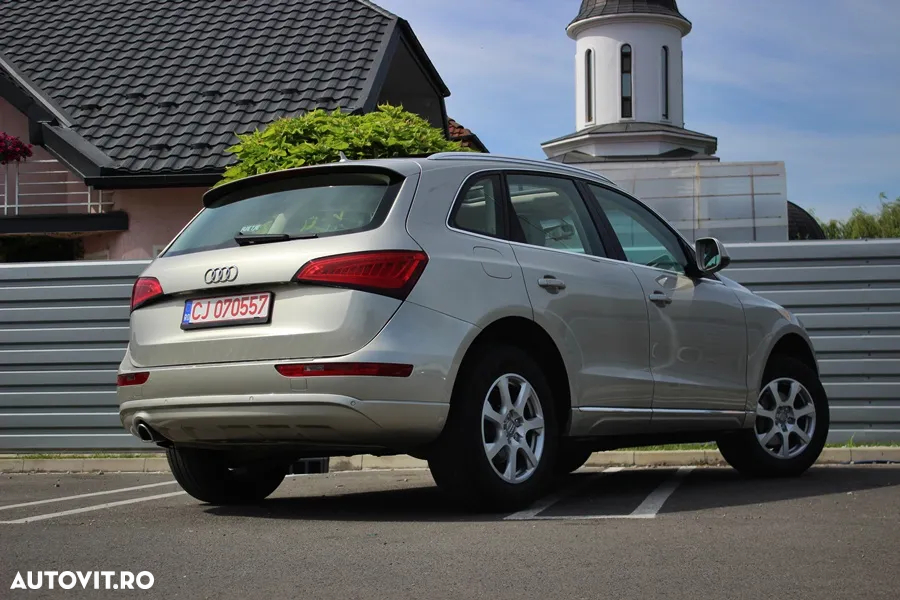 Audi Q5 2.0 TDI Quattro (clean diesel) - 12