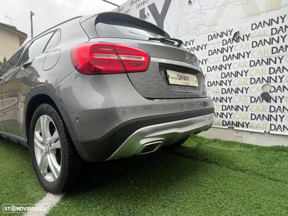 Mercedes-Benz GLA 180 (CDI) d Urban - 4