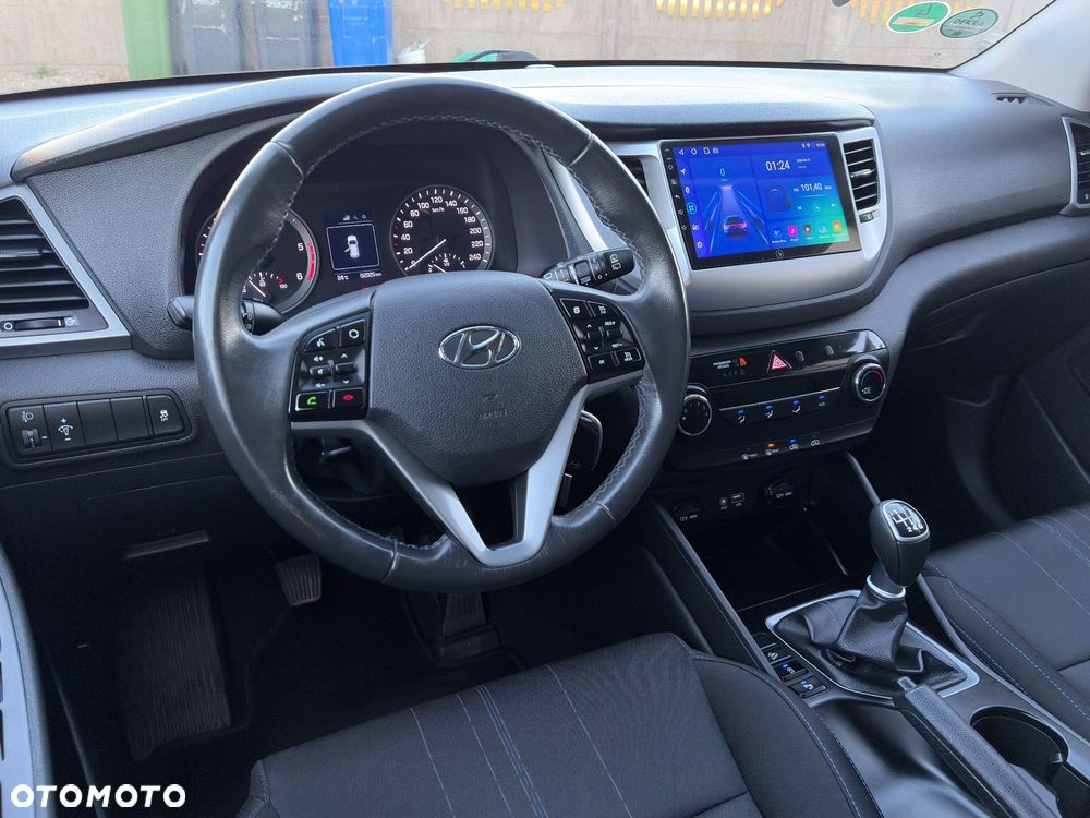 Hyundai Tucson 2.0 CRDI 2WD Style - 31